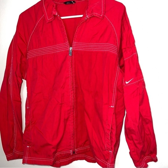 Nike Women’s Red Cotton Zip Up Jacket Size Medium (8-10) - Picture 2 of 11